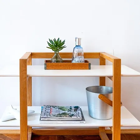 דירה 3br Luxury Center Near Train Station